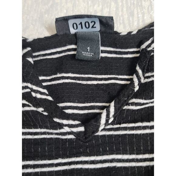 Torrid Jumpsuit Size 14/16 black/white striped Cropped Beachy Office work wear - Picture 6 of 6